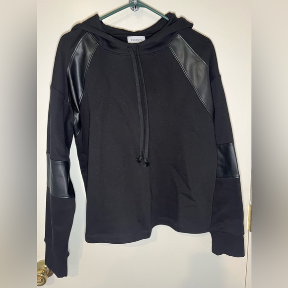 Evereve Nickie Faux Leather Hoodie, Size Large EUC - Picture 2 of 14